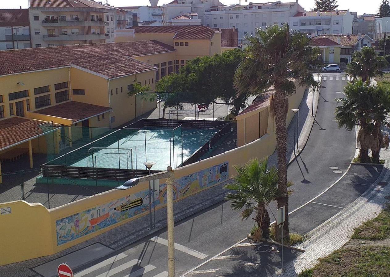 Hotel Savana House Peniche Exterior foto